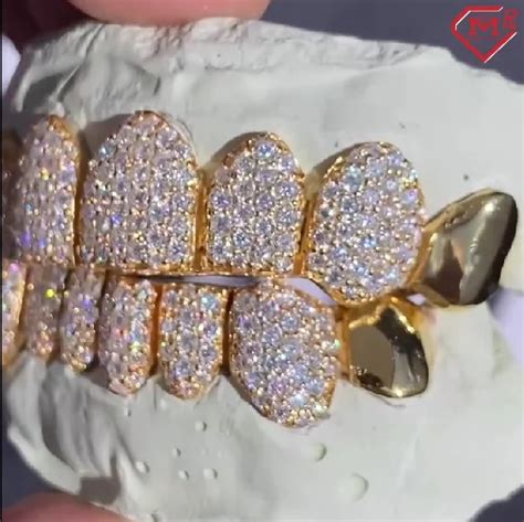 Iced Out Hip Hop Grillz Diamond Teeth Rappers 8 Top 8 Bottom Gold Plated 925 Sterling Sliver