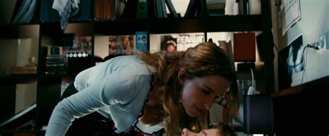 Naked Tahyna Tozzi In Needle