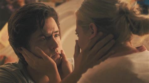 Riverdale Season 5 Kiss Scene — Jughead And Betty Cole Sprouse And Lili Reinhart Youtube