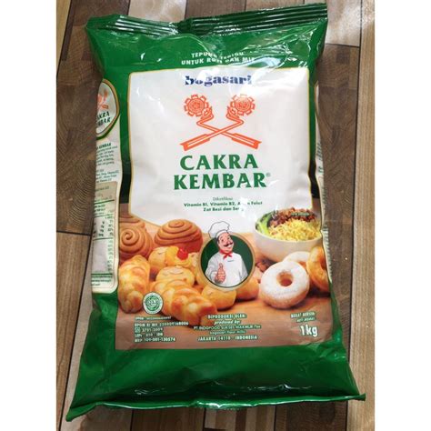 Jual Tepung Terigu Cakra Kembar Premium Kg Shopee Indonesia