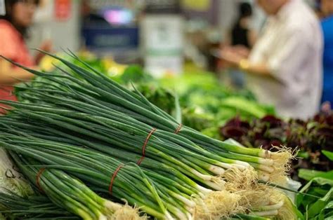 7 Manfaat Konsumsi Daun Bawang Untuk Kesehatan Sehatkan Jantung Dan