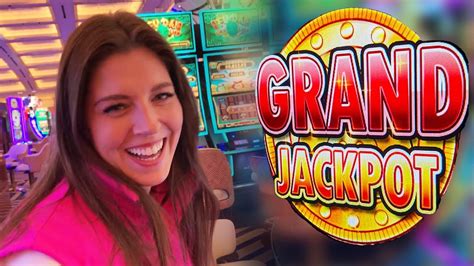 Winning A Jackpot In Las Vegas Youtube