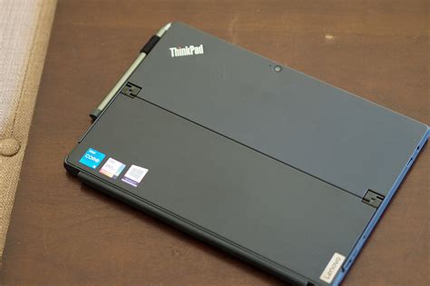 Lenovo Thinkpad X12 Detachable Review Better Than Surface Digital