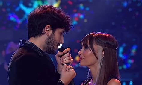 Foto Aitana Y Sebastián Yatra De Viaje Juntos Disfrutando De La