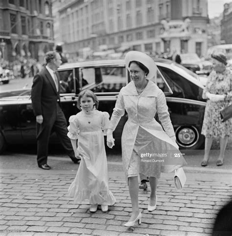 News Photo Princess Margaret And Her Daughter Sarah Princess Margaret Sarah Armstrong