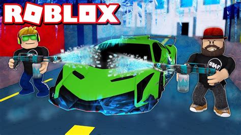 DESTROYING NEW MOST EXPENSIVE LAMBORGHINI In ROBLOX CAR CRUSHERS 2