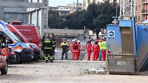 Crollo Nel Cantiere Esselunga Il Sospetto Che Due Vittime Fossero