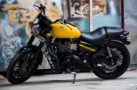 You Will Fall In Love With This Royal Enfield Thunderbird 500