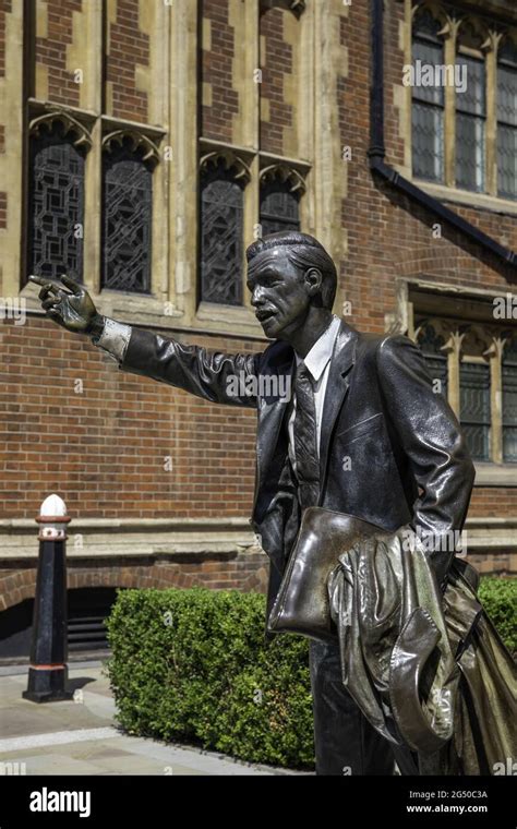 John Seward Johnson Jr Sculpture Hi Res Stock Photography And Images