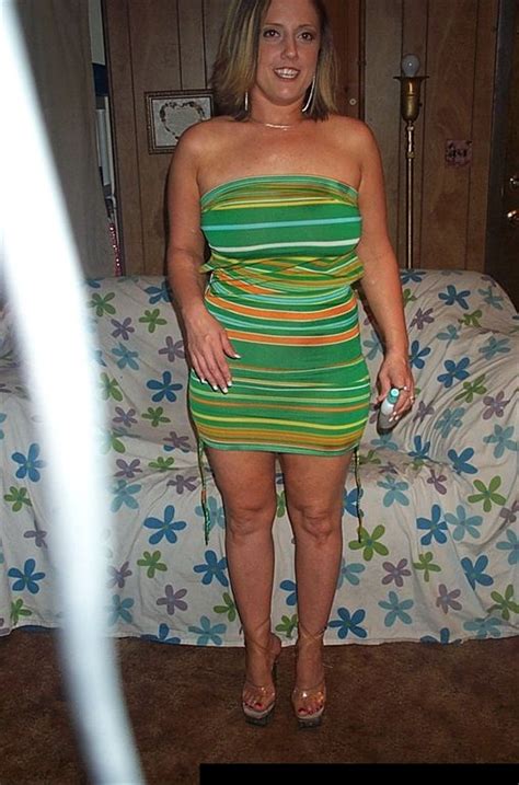 Amateur Blonde Milf Natural Tits X Porn Pic