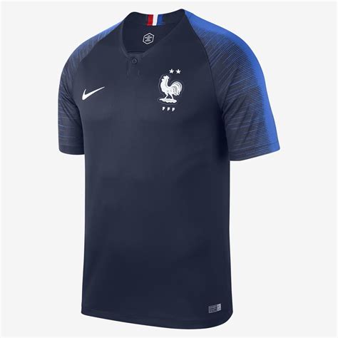 Les Nouveaux Maillots De La France Coupe Du Monde Toiles