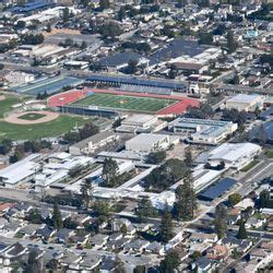 CASTRO VALLEY HIGH SCHOOL - 19 Photos & 25 Reviews - 19400 Santa Maria ...