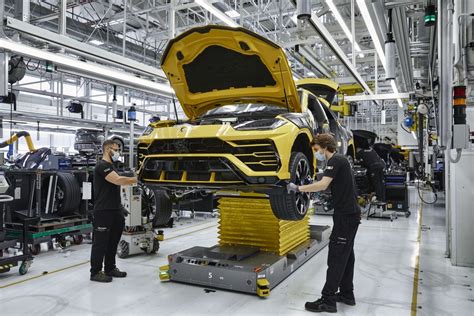 Lamborghini Urus Th Production Milestone Paul Tan S