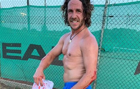 La Escalofriante Imagen De Carles Puyol Que Demuestra Que Sigue En