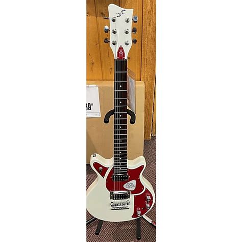 Used First Act Used First Act JB007 White Solid Body Electric Guitar White | Guitar Center