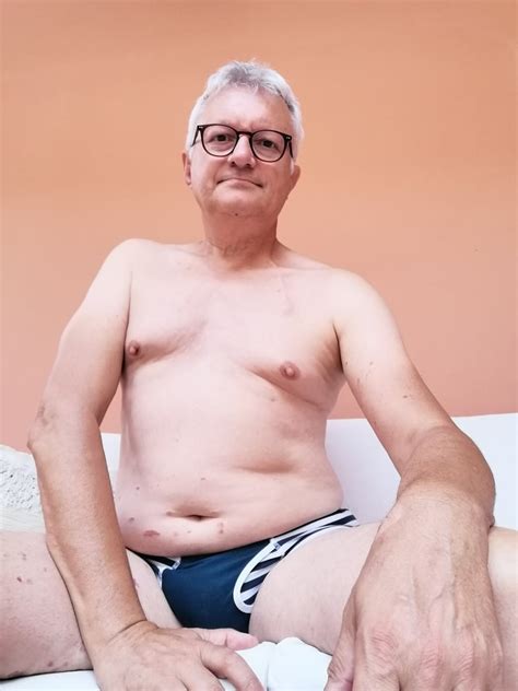 Gay Slut In Burgundy France Pics XHamster