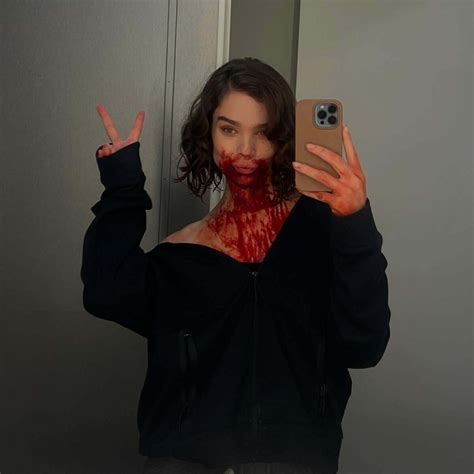 Hailee Steinfeld Period Pussy Eating 4 DrunkenStepFather