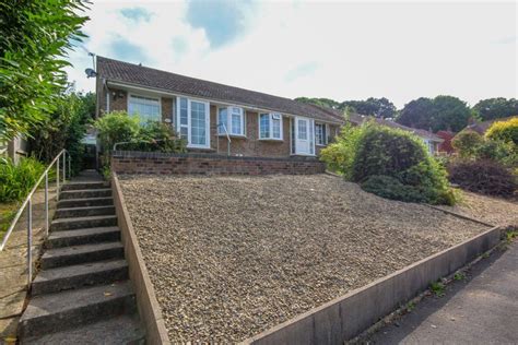 2 Bed Semi Detached Bungalow For Sale In Plantagenet Chase Yeovil