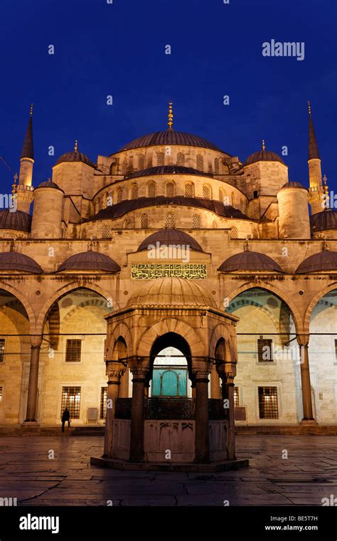 Illuminated Blue Mosque Sultan Ahmet Camii Forecourt Purgation Wells