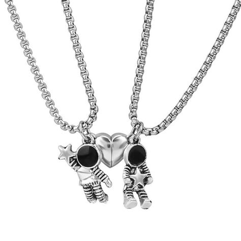 Magnetic Couple Necklace Astronaut Matching Necklaces For Couples