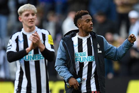 Joe Willock update emerges as Newcastle release training photos