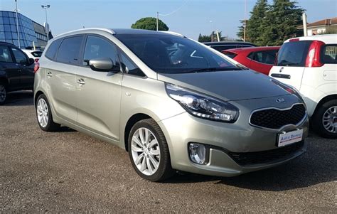 KIA Carens Photos And Specs Photo KIA Carens Accessories Big And 23