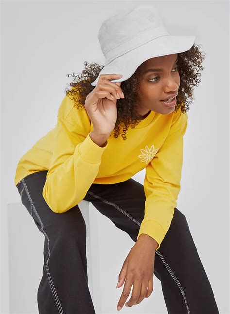 Tna Bucket Hat Aritzia Intl
