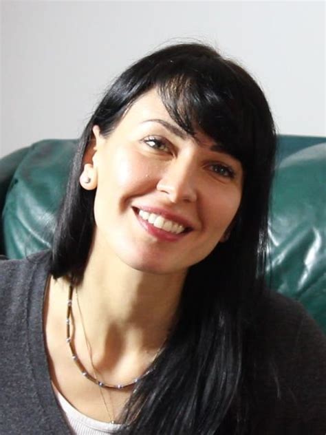 Evalina Turpin Biografia Altura Idade Aniversário E Signo