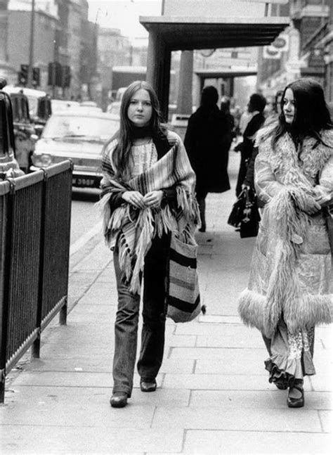 Peace, Love And Freedom – Pictures Of Hippie Fashions From The Late ...