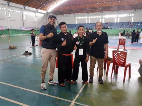 Atlet Pencak Silat Asal SMA Negeri 3 Pangkalpinang Persembahkan Medali