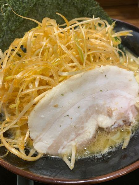 『豚骨醤油ラーメン （ネギ）』横浜家系ラーメン 壱角家 日吉店のレビュー ラーメンデータベース