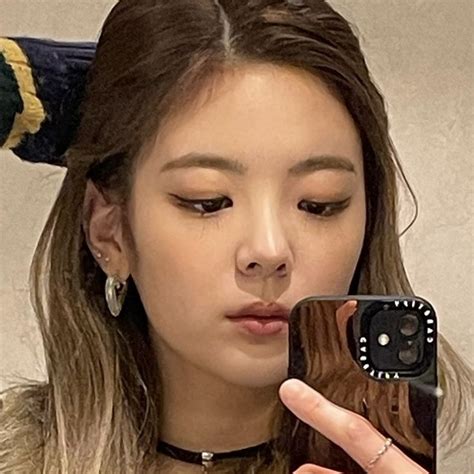 Lq Lia Icon Itzy Choi Jisu Kpop Girl Groups Kpop Girls Indie Girls