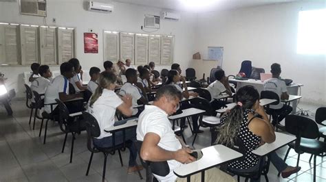 CCZ realiza atividades educativas em alusão a Semana Nacional de