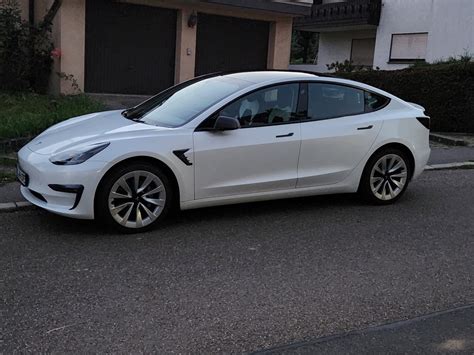 Model 3 Spoiler nachrüsten Model 3 Probleme Fehler TFF Forum