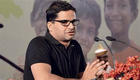 Prashant Kishor S Bold Claim Nitish Kumar Touched Pm Modi S Feet For