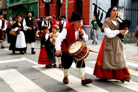 Fiestas Populares 2025 2026 y 2027 en España