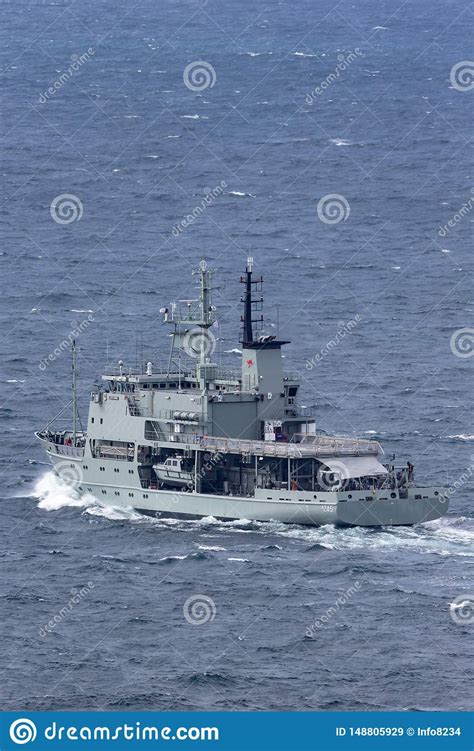 Hmas Leeuwin Une Classe De Leeuwin Des Navires Hydrographiques D Enqu