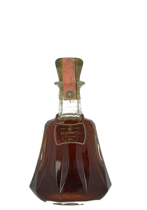 COGNAC CHANEL XO DECANTER 75CL Products Whisky Antique Whisky