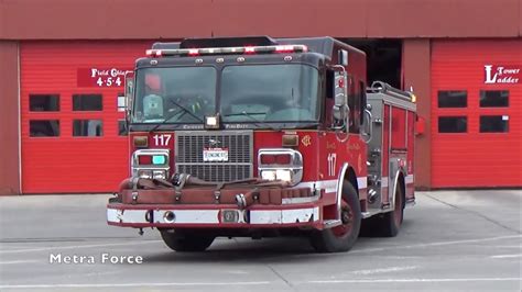 Chicago Fire Dept Engine Responding Youtube