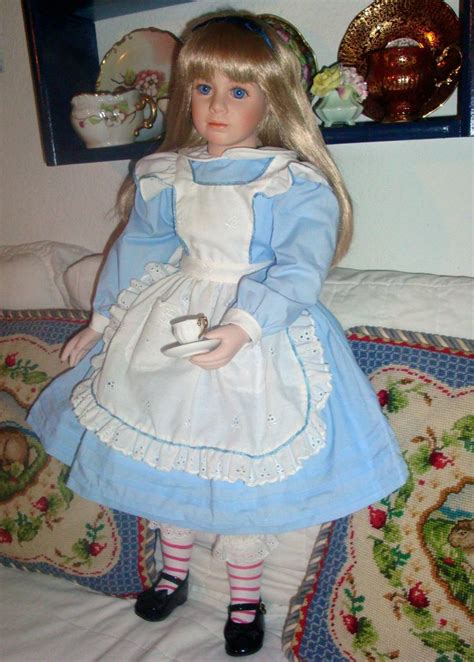 Alice In Wonderland Doll Master Piece Gallery Le By Thelma Resch 26 Alice In Wonderland Doll