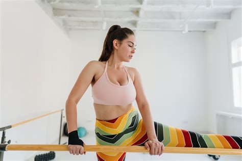 Pilates Vs Barre Battle Of The Low Impact Workouts