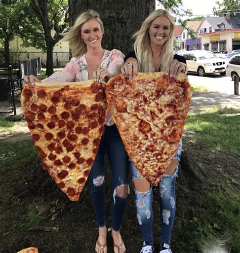 Pizza Queens Blondes • Who • Eat Pizza Fall Recipes What To Cook