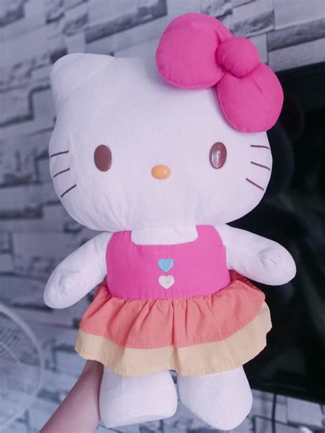 Big Hello Kitty Plush, Hobbies & Toys, Toys & Games on Carousell