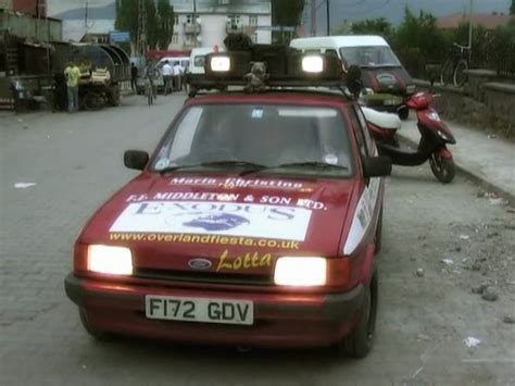 IMCDb org 1988 Ford Fiesta Popular Plus MkII in Trabantem Hedvábnou