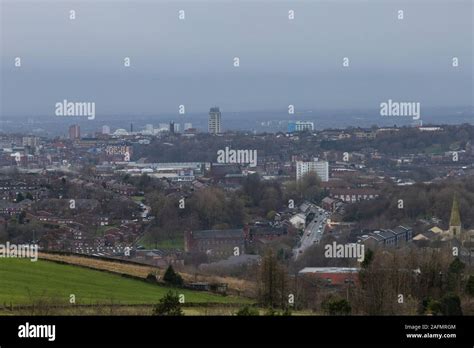 A view of the town of Oldham, Greater Manchester, England, UK Stock Photo - Alamy