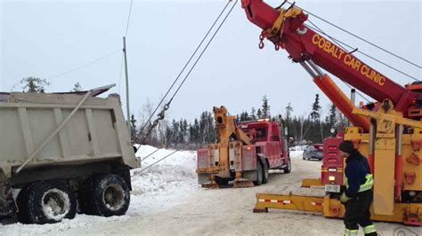 Car Heavy Truck Towing Recovery East Ontario Hwy