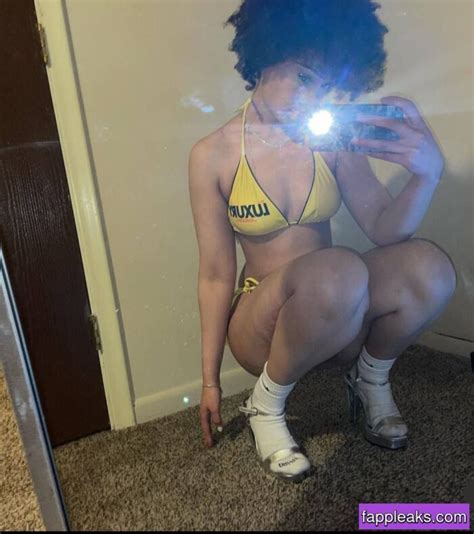 Gothxmyaa Nude Onlyfans Photo 1 The Fappening Leaked Photos