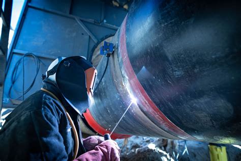 Metal And Sea How Welding Shapes The World Of Shipbuilding The