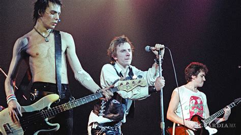 Quemarán recuerdos de Sex Pistols en Londres