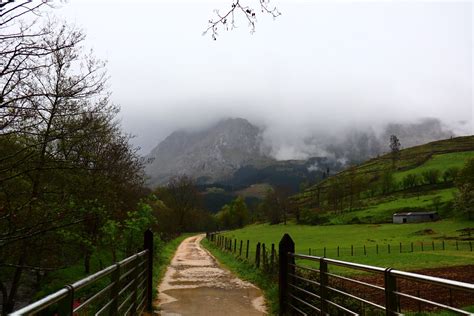 Atxondo Nubes Bajas Eitb Eus Flickr